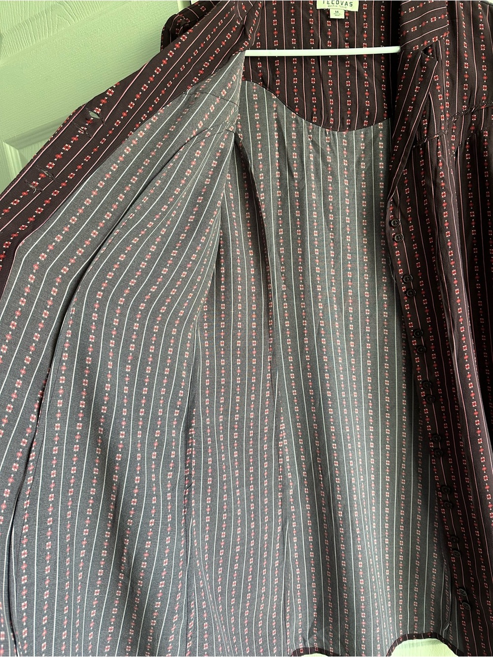Tecovas Button Down Puff Sleeve Mini Dress in Plum/ burgundy - Western Austin - Picture 8 of 9